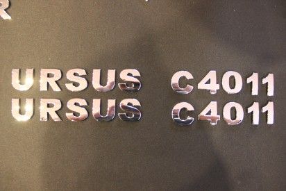 URSUS C4011 - komplet liter na boki
